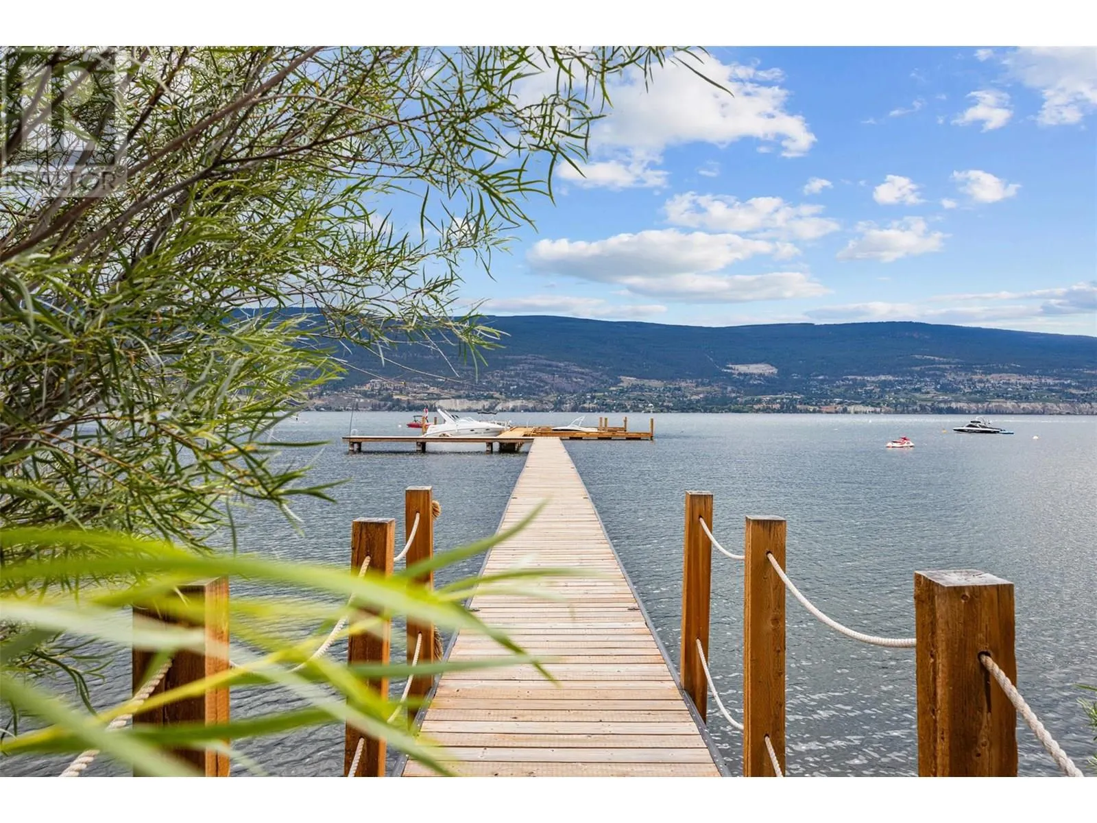 12811 Lakeshore Drive S Unit# 633/634