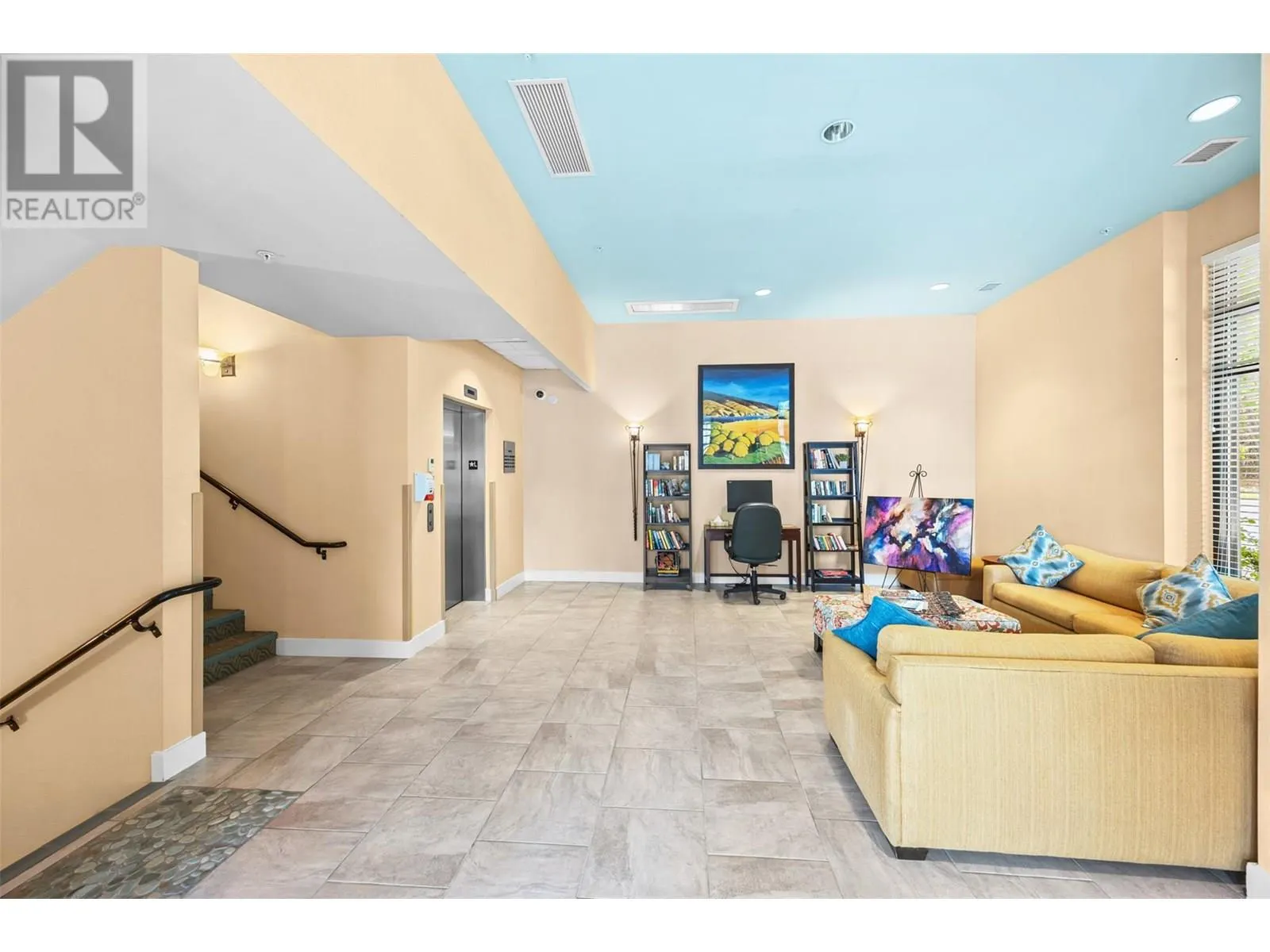 12811 Lakeshore Drive S Unit# 633/634