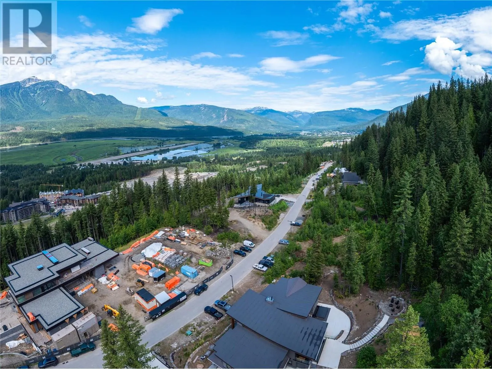 2465 Monashee Court Unit# 14