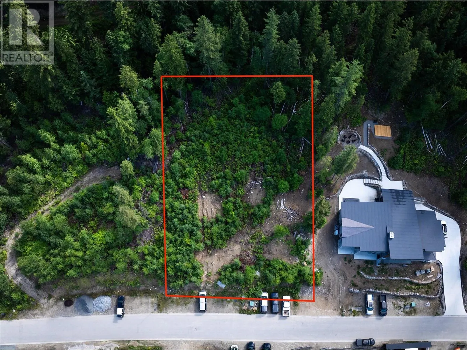 2465 Monashee Court Unit# 14