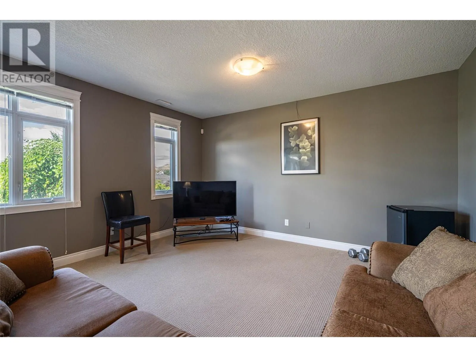 733 Mt York Drive