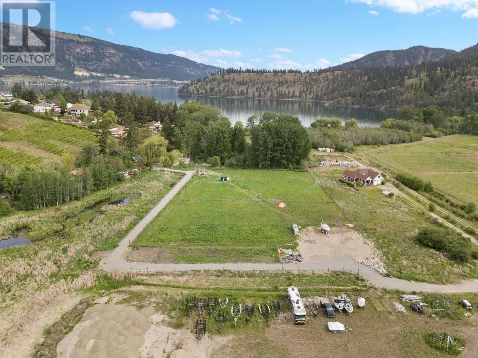 District Lot 4935 + 4938 Sawmill Road