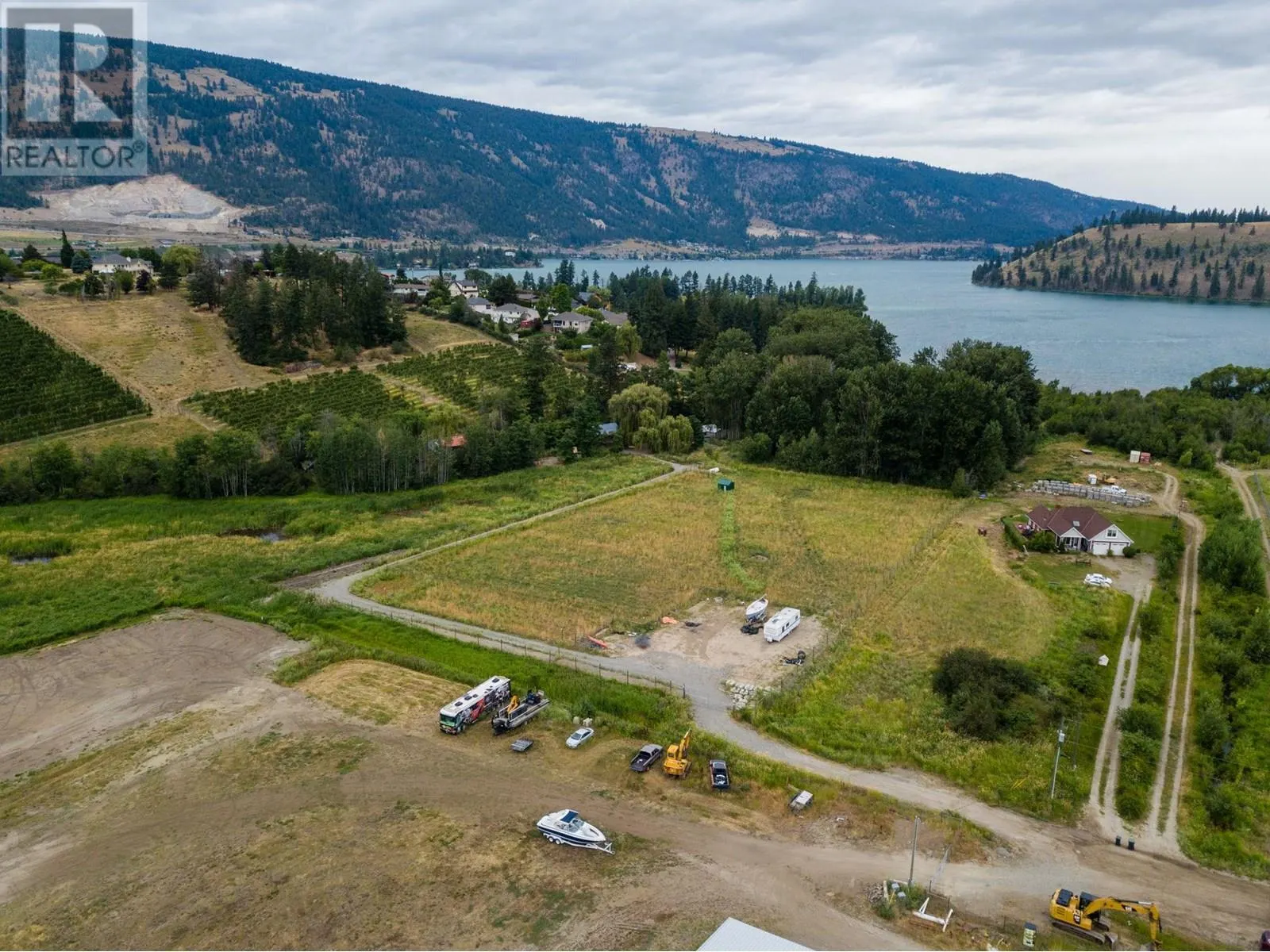 District Lot 4935 + 4938 Sawmill Road