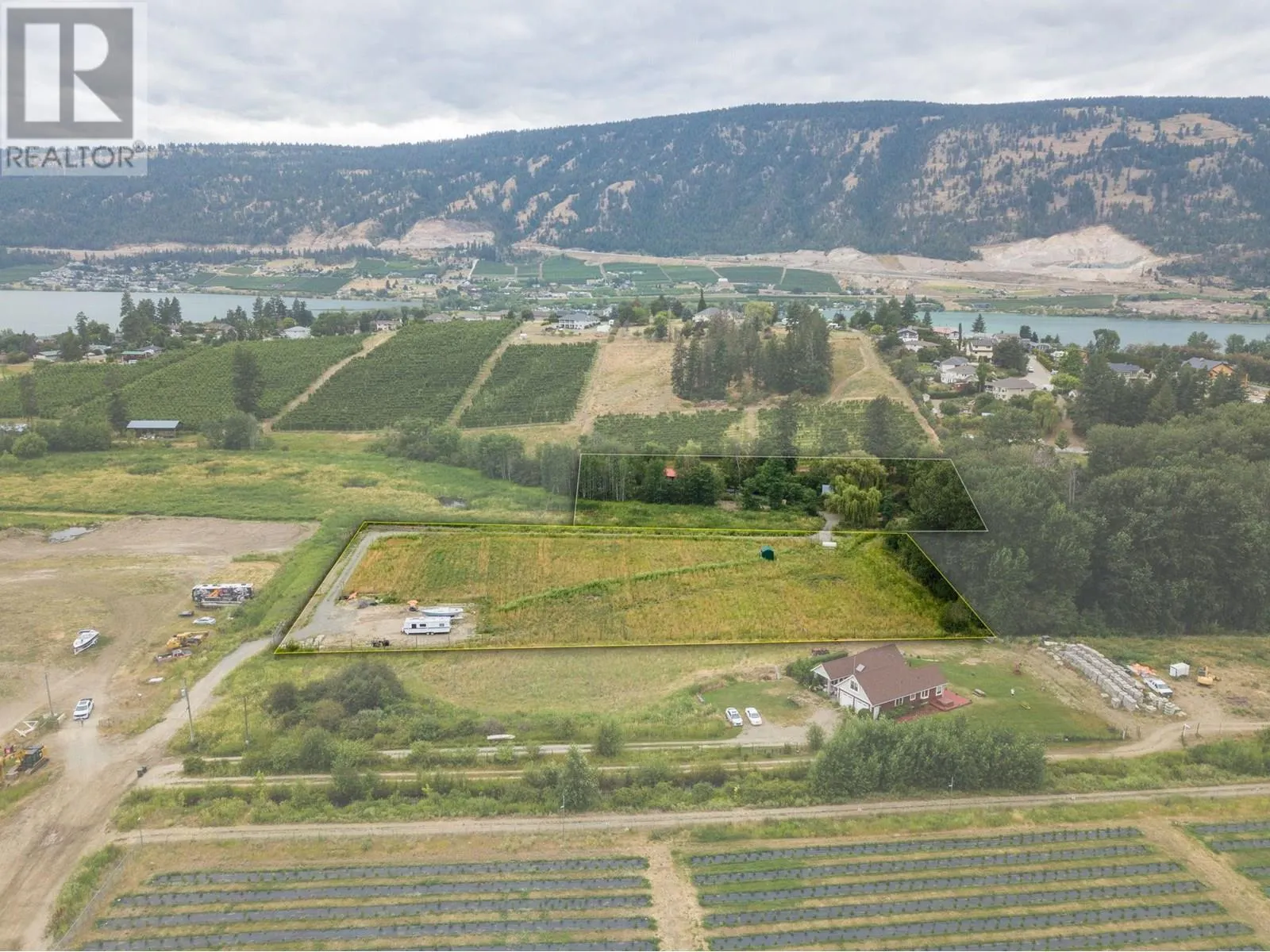 District Lot 4935 + 4938 Sawmill Road