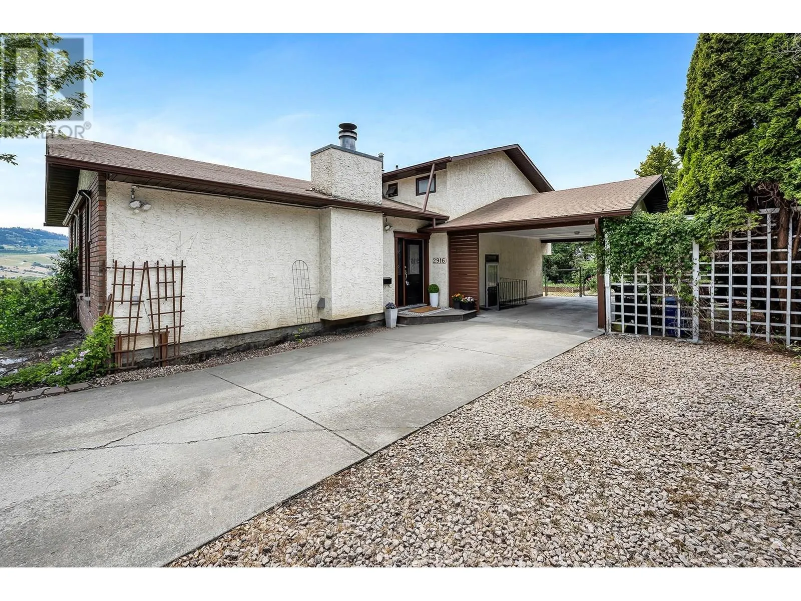 2916 Allenby Way