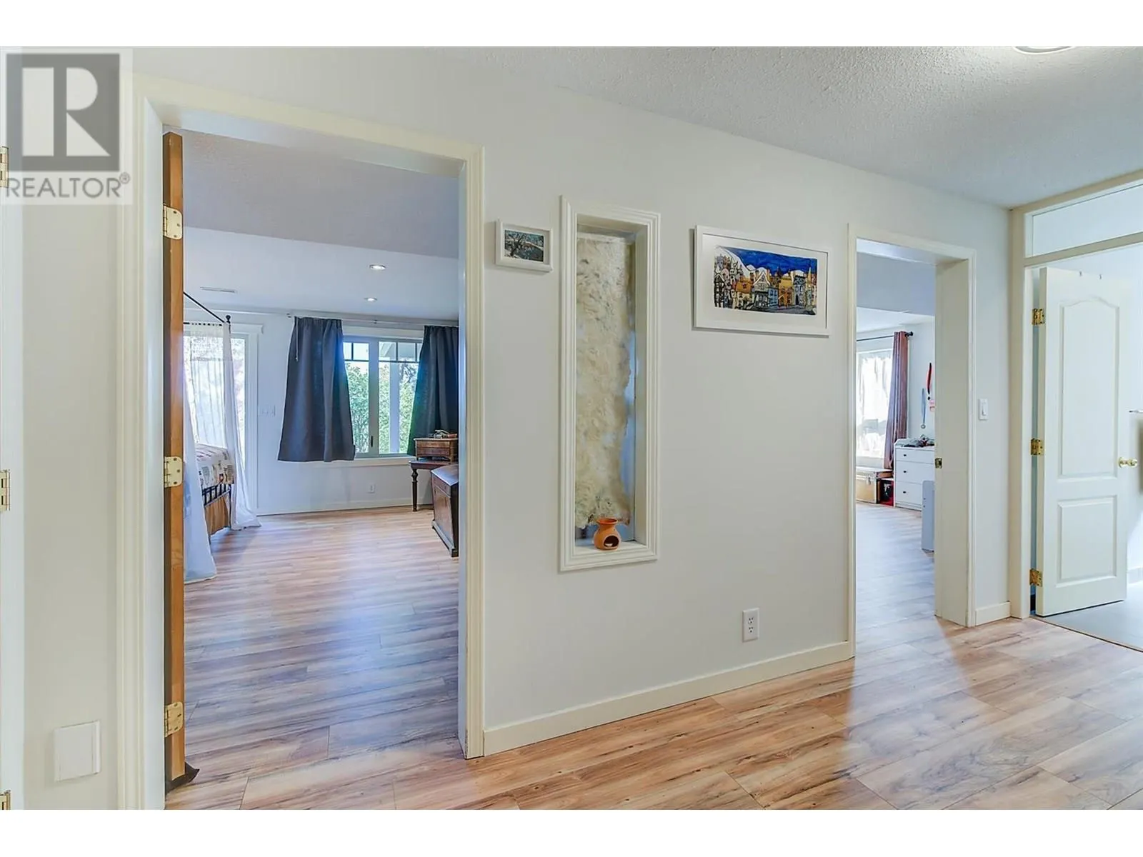 2069 Horizon Drive