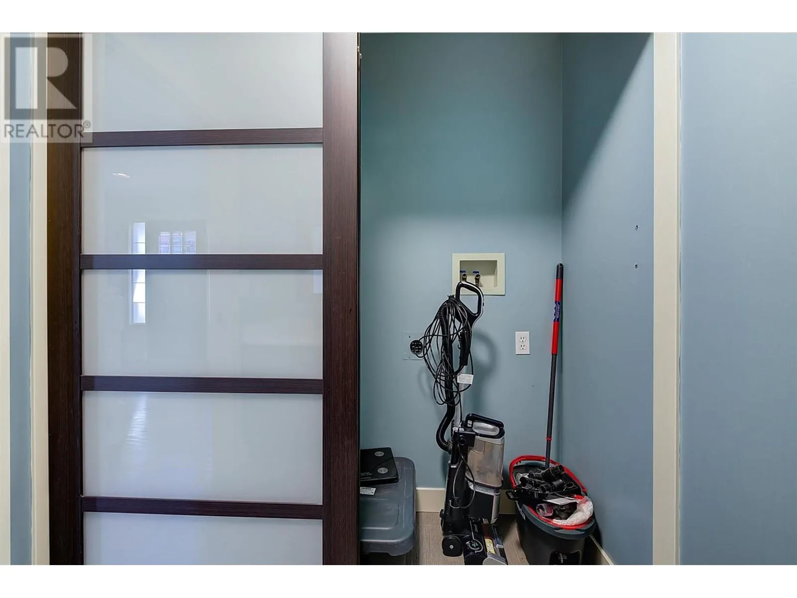 2069 Horizon Drive