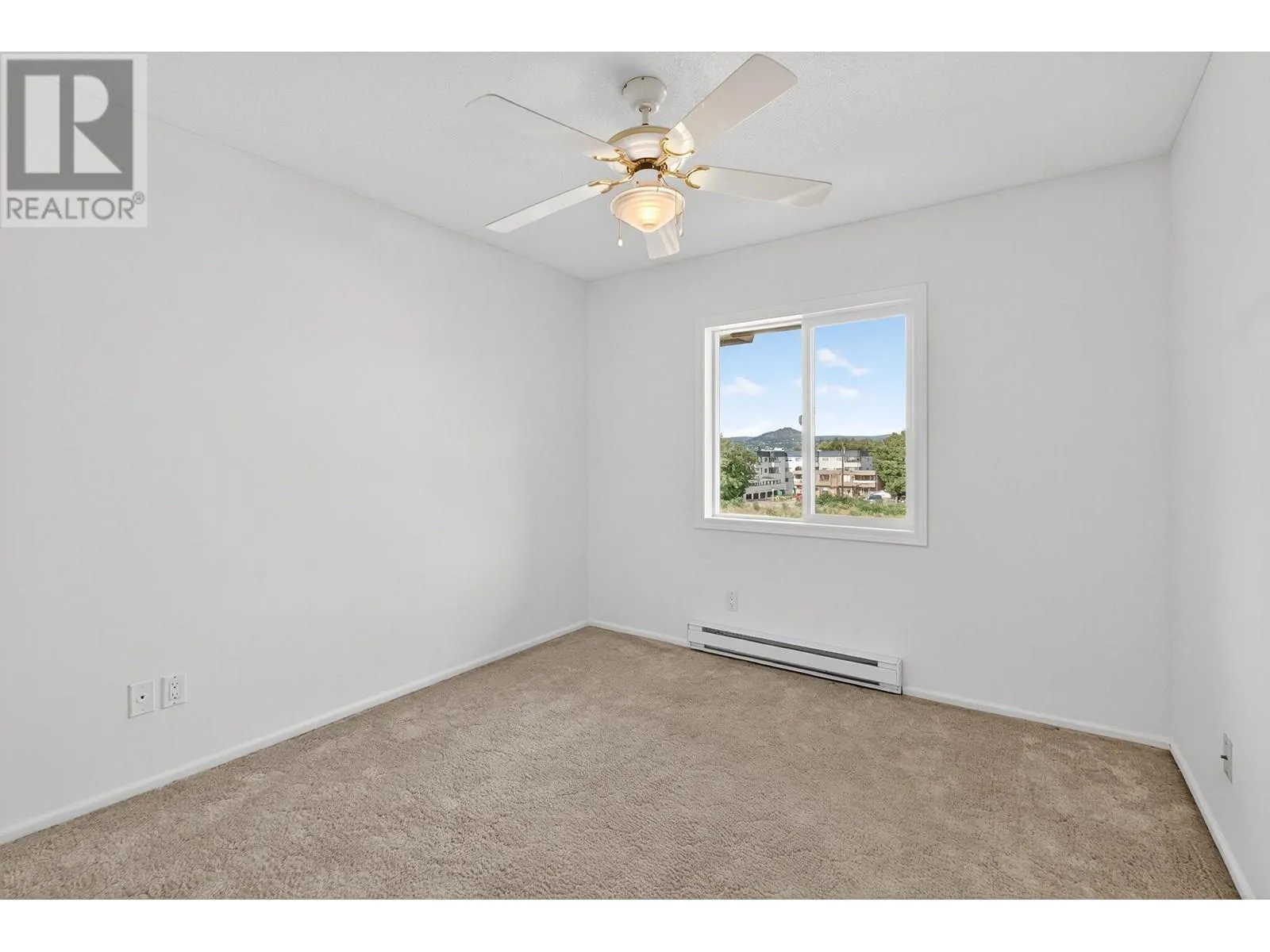 1249 Pacific Avenue Unit# 302