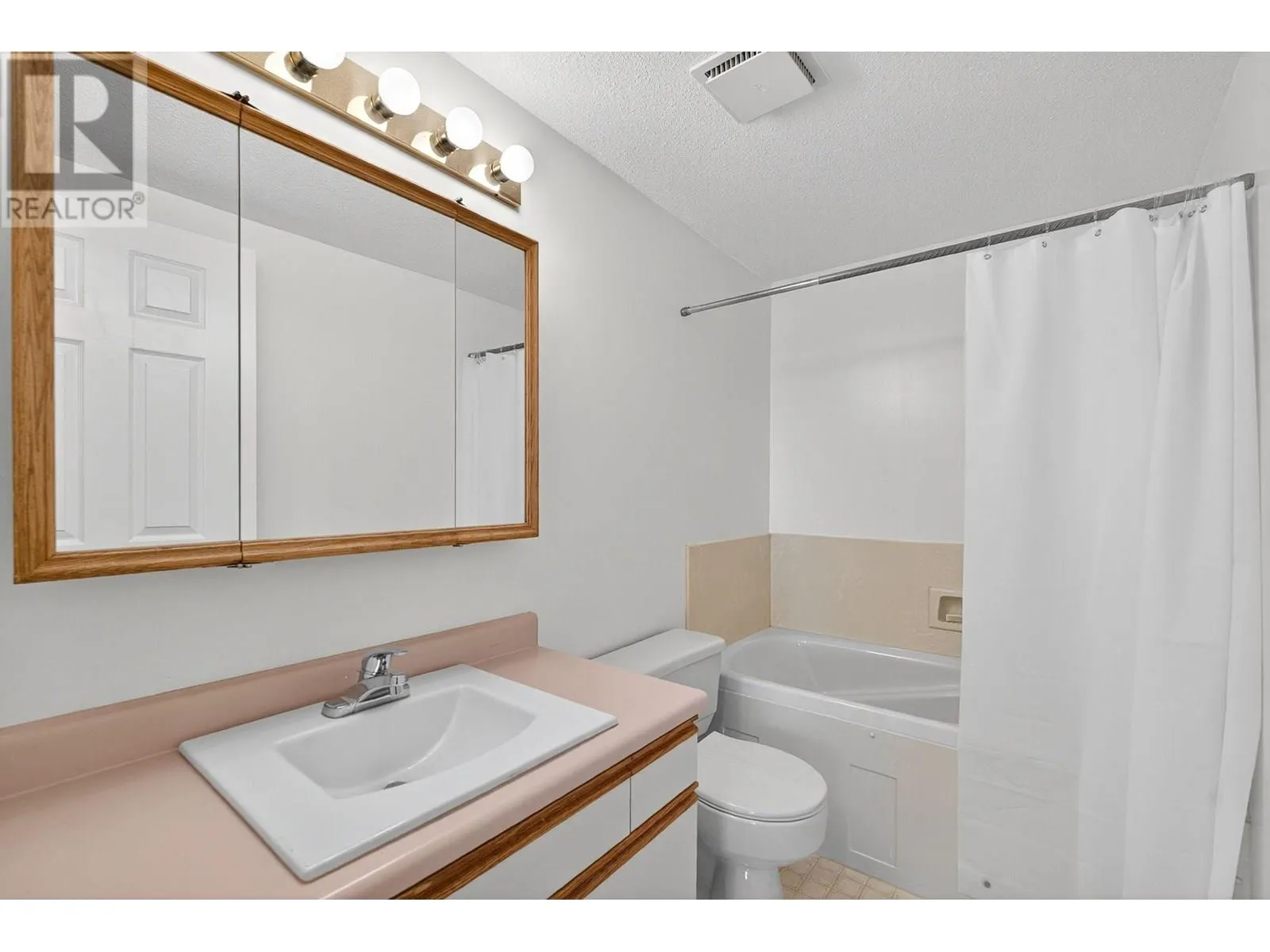 1249 Pacific Avenue Unit# 302