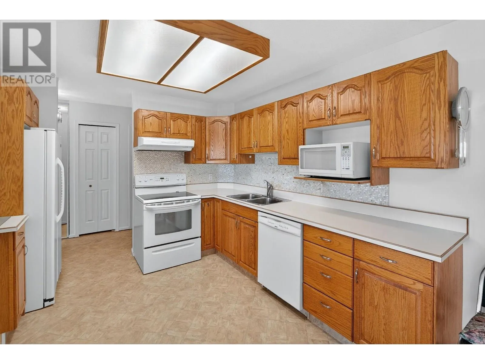 1249 Pacific Avenue Unit# 302