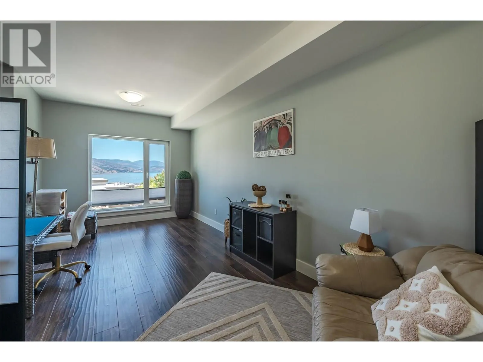 123 View Road