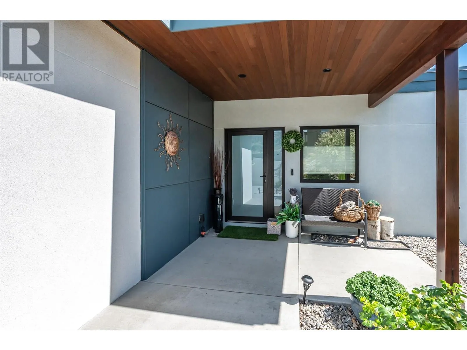 123 View Road