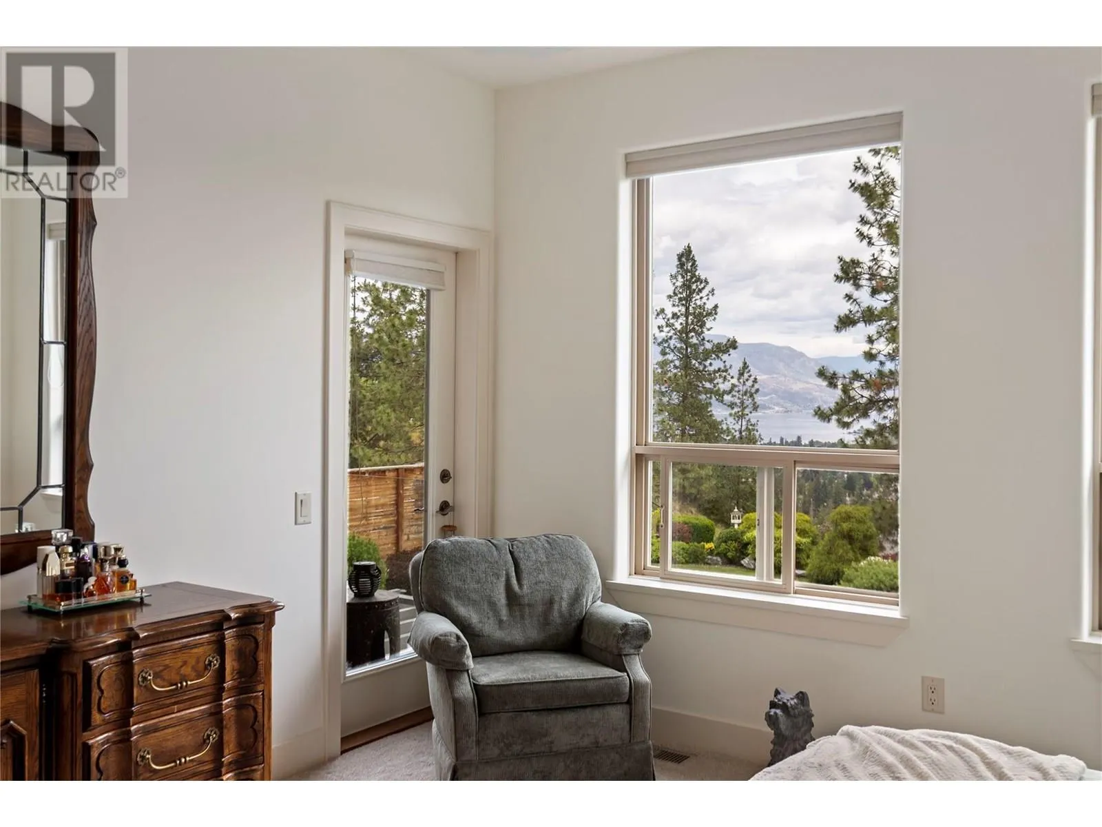 1036 Arbor View Drive