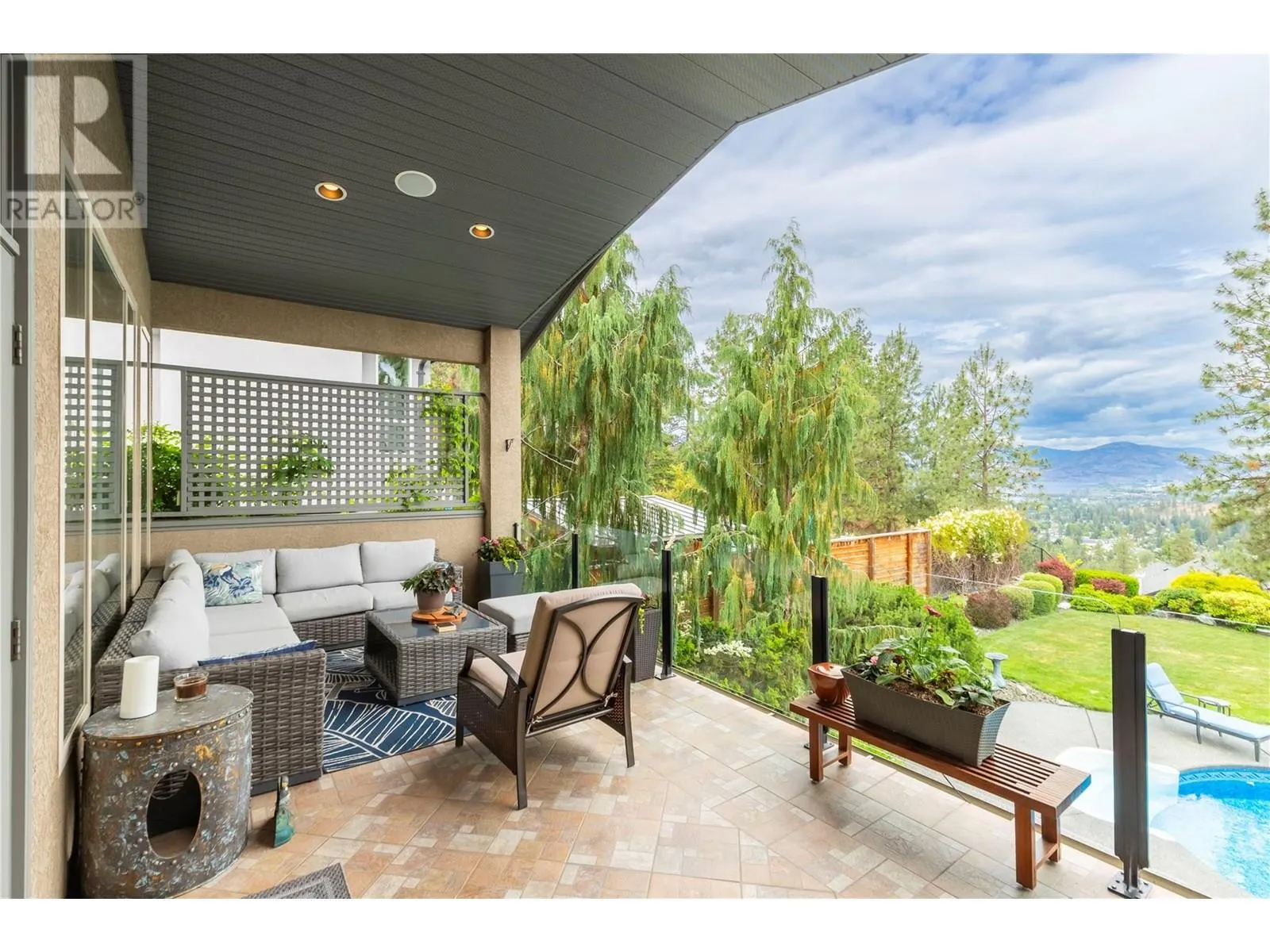 1036 Arbor View Drive