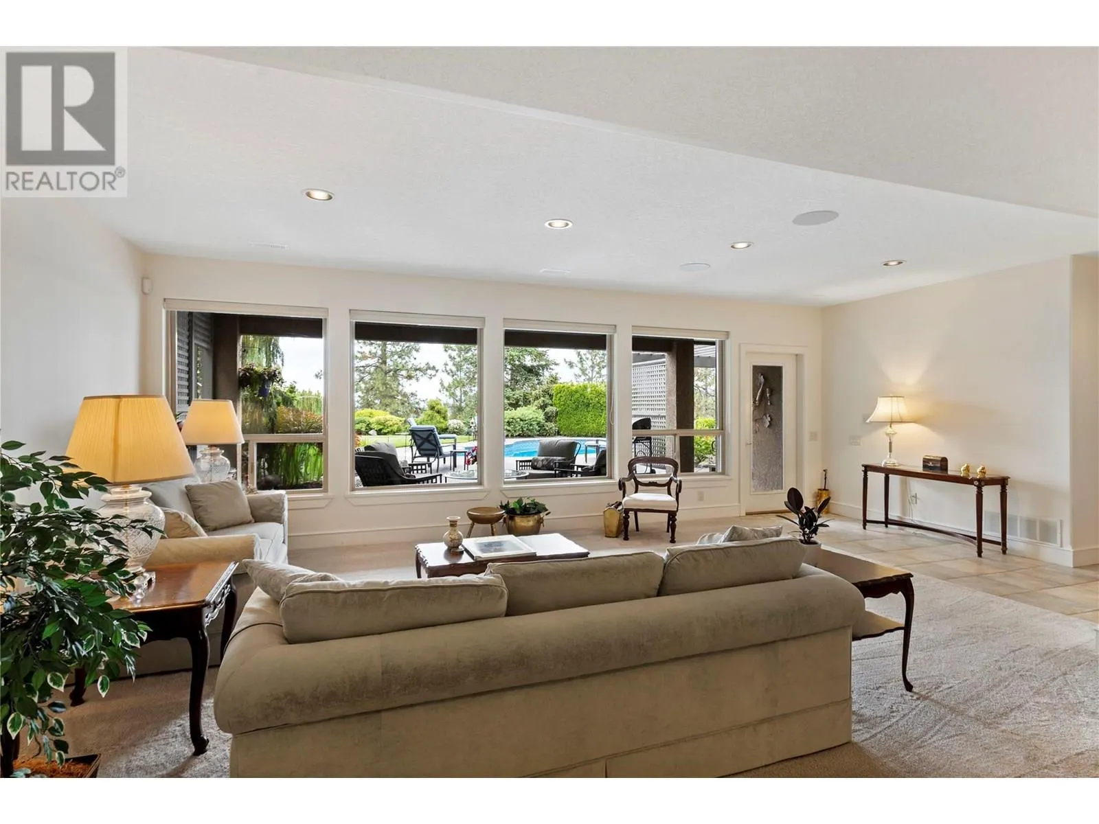 1036 Arbor View Drive