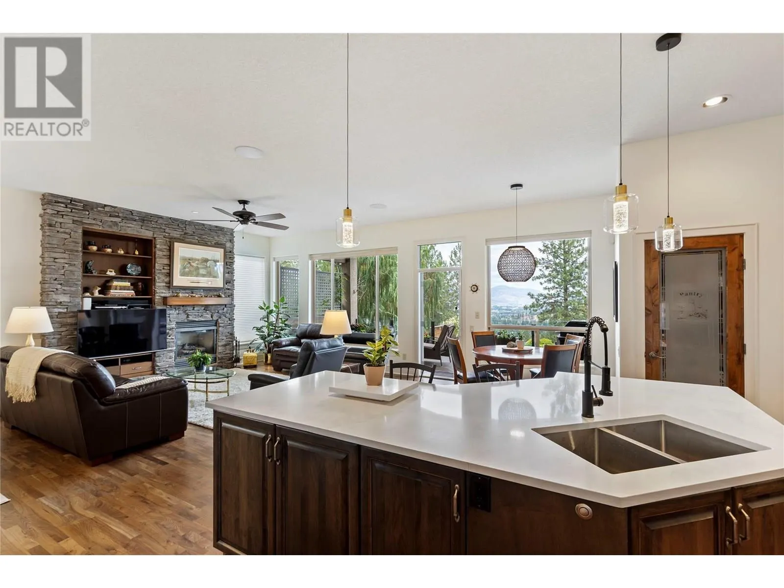 1036 Arbor View Drive