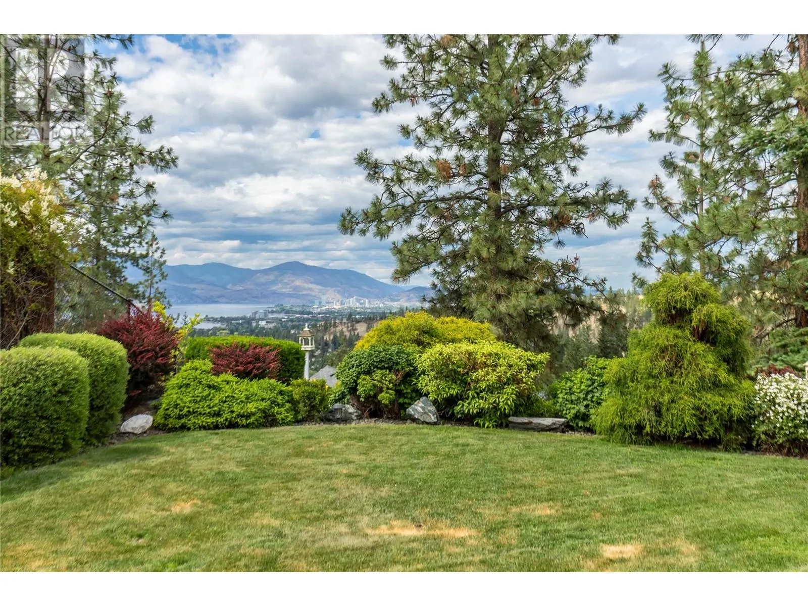 1036 Arbor View Drive
