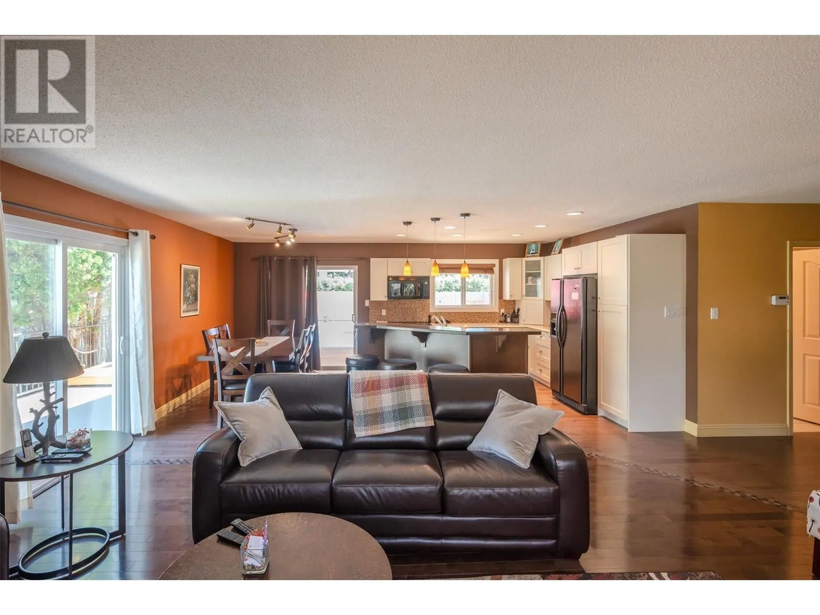 186 Dunant Crescent