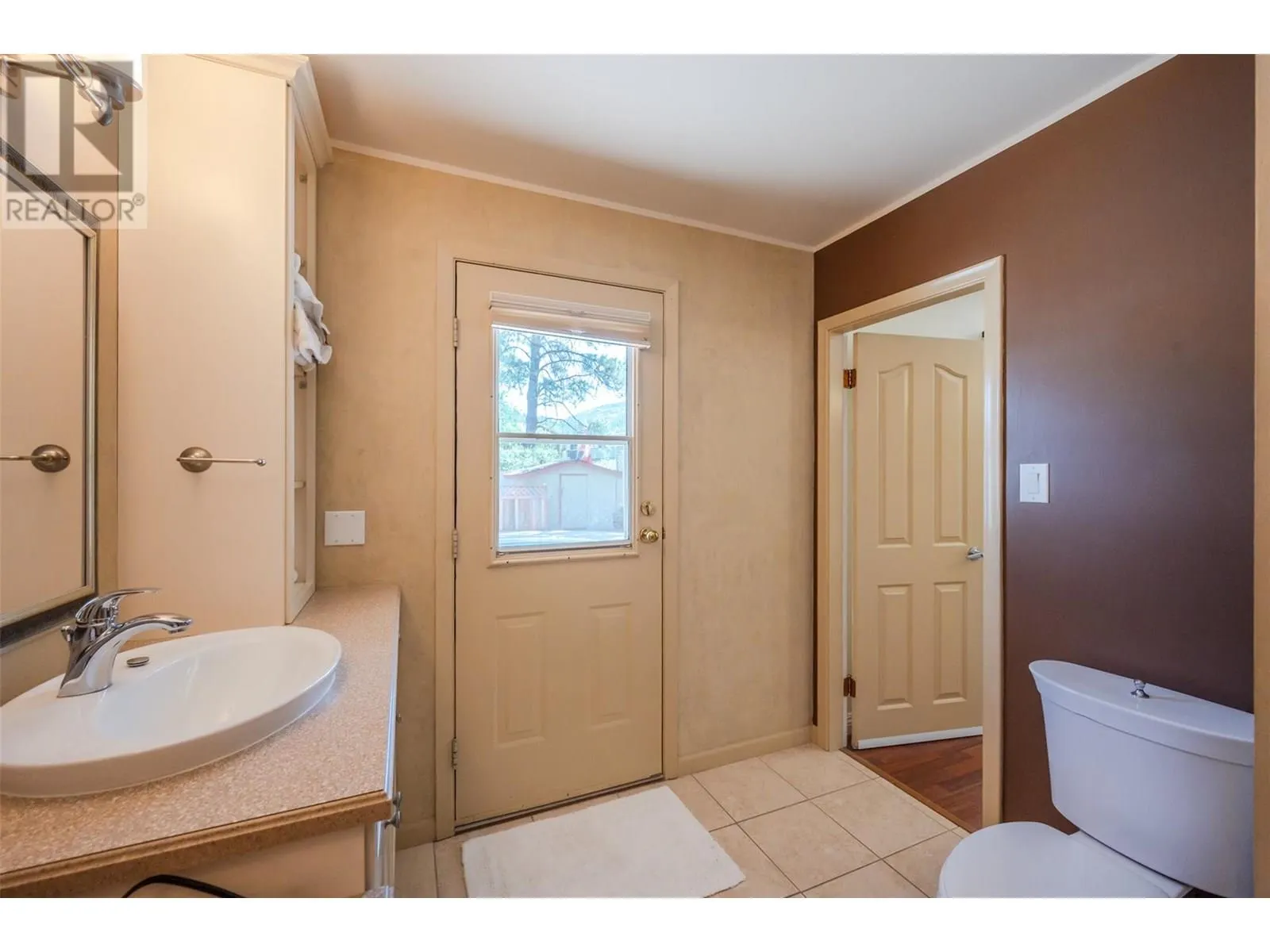 186 Dunant Crescent