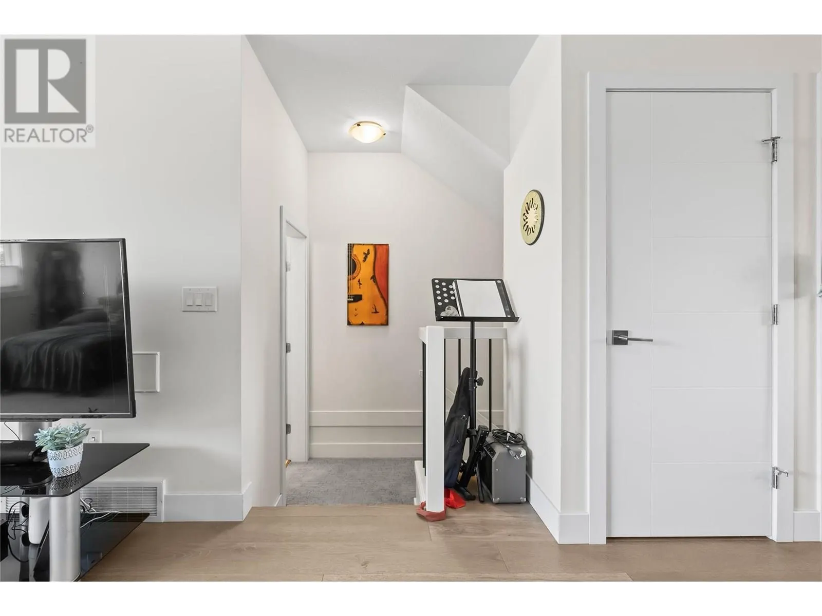 300 Drysdale Boulevard Unit# 3