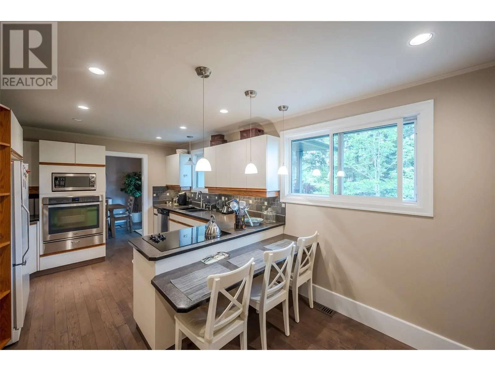 122 Kendall Crescent