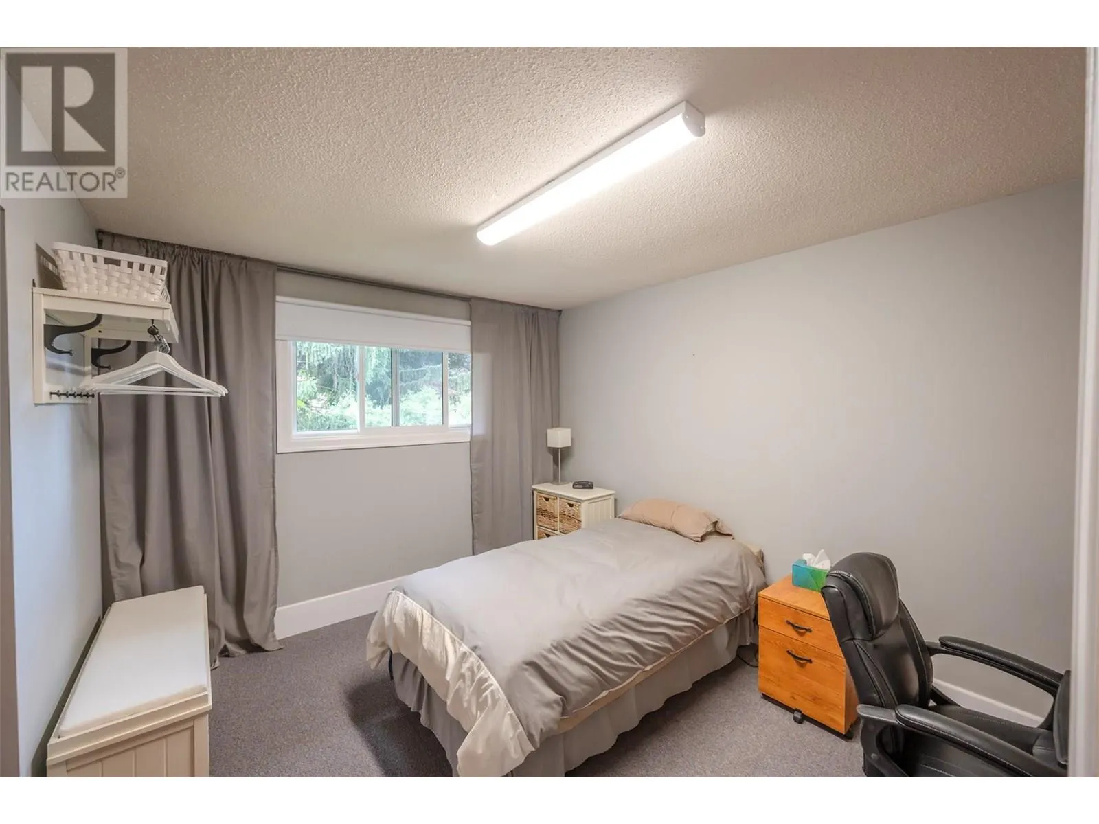 122 Kendall Crescent