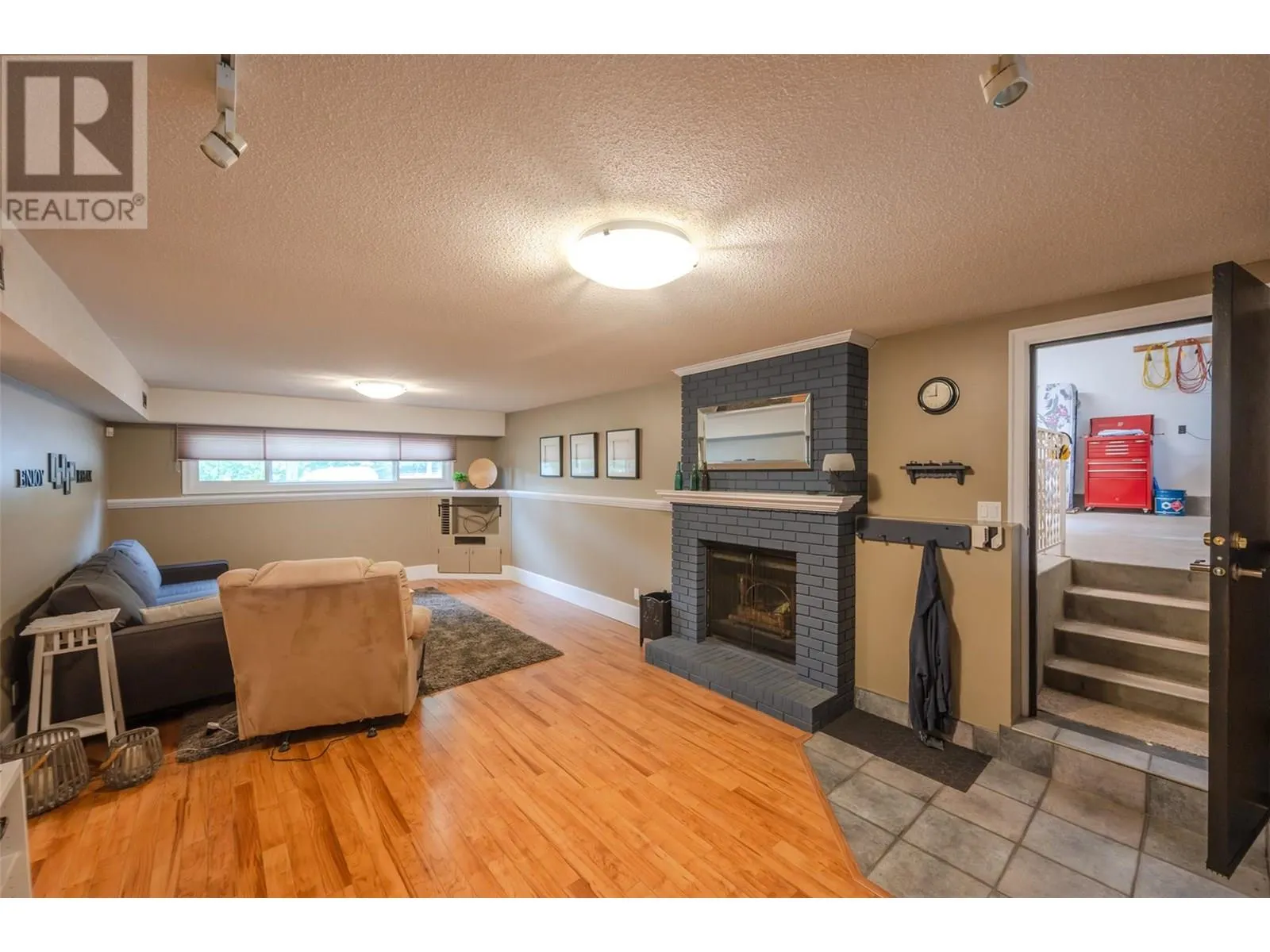 122 Kendall Crescent