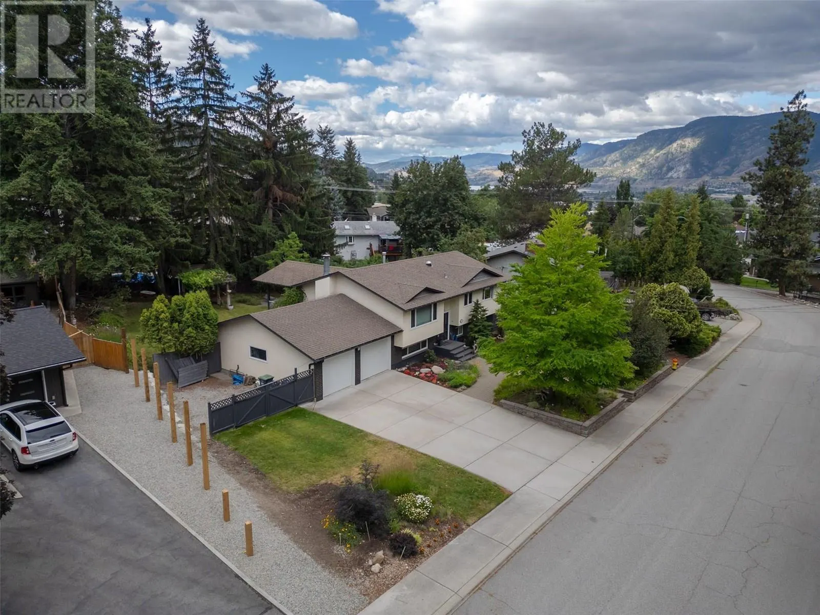 122 Kendall Crescent