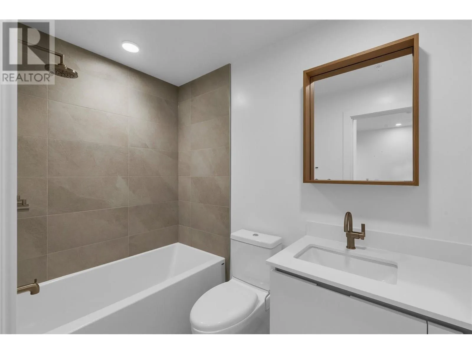 2780 Olalla Road Unit# 202