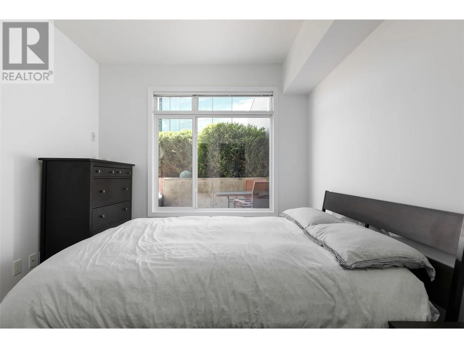 1550 Dickson Avenue Unit# 110