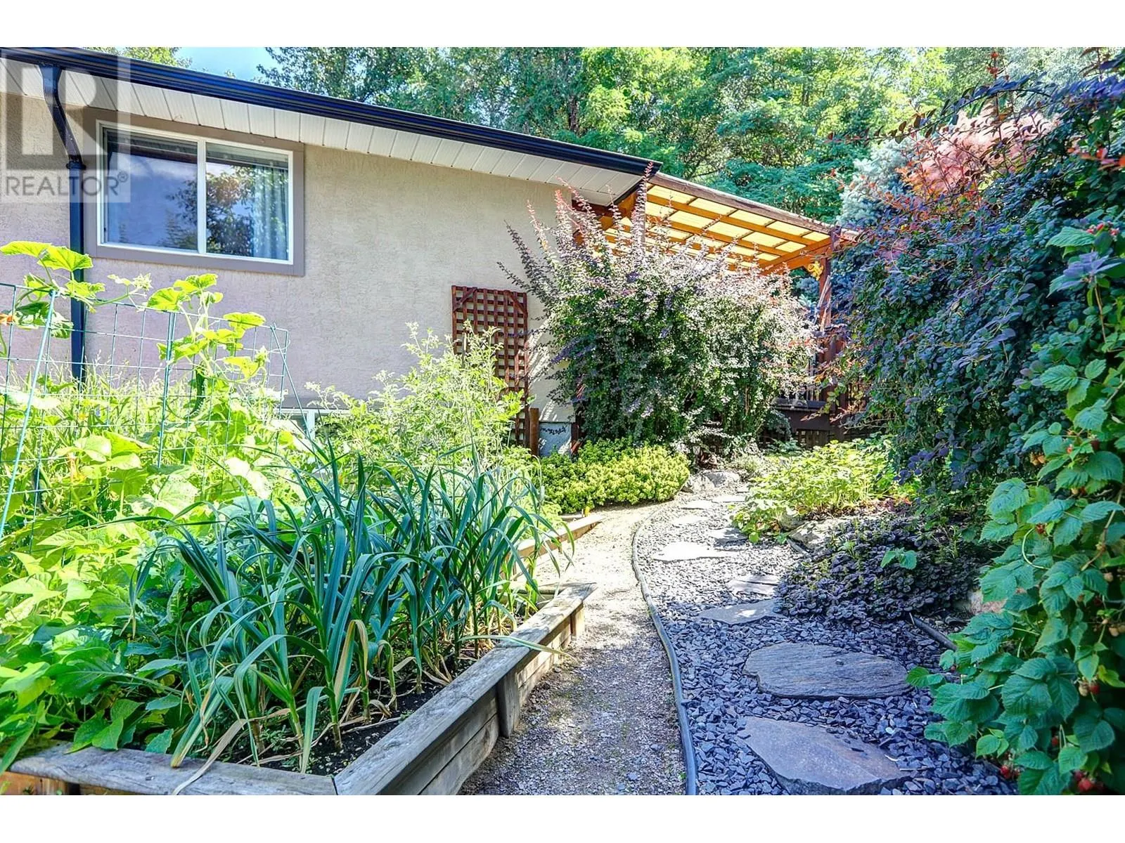 595 Grouse Road