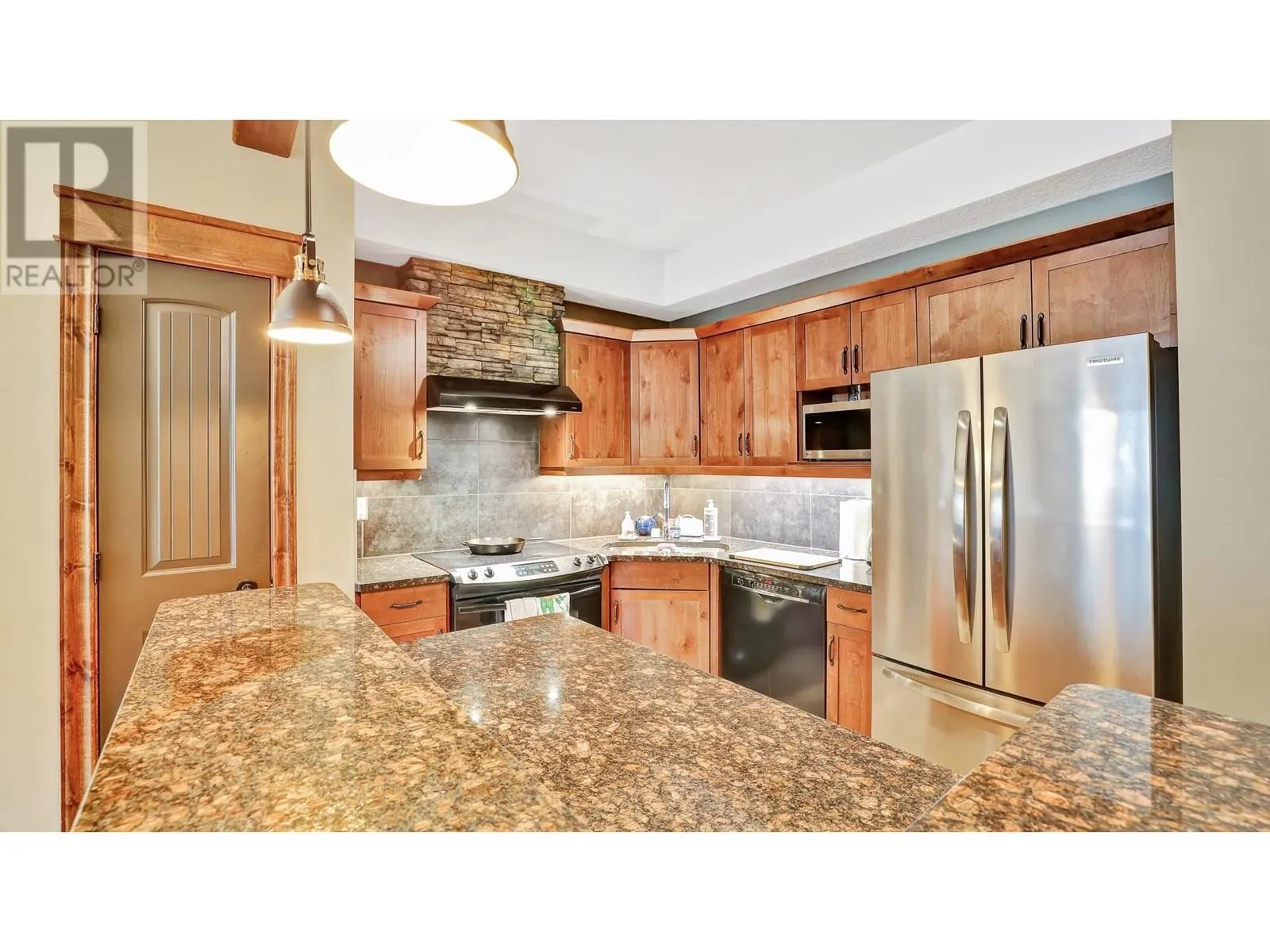 7495 COLUMBIA Avenue Unit# 2111