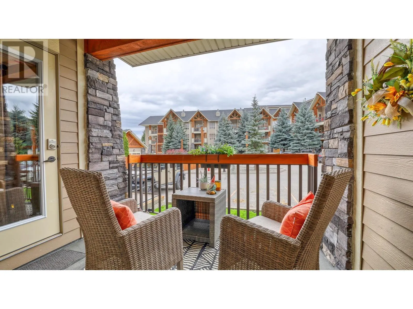 7495 COLUMBIA Avenue Unit# 2111