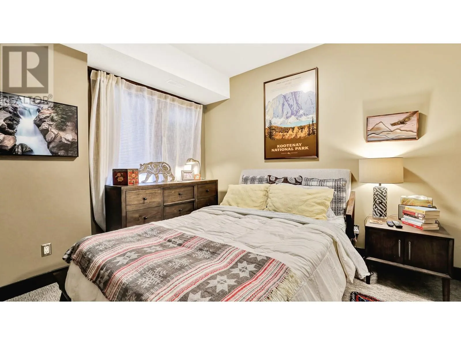7495 COLUMBIA Avenue Unit# 2111