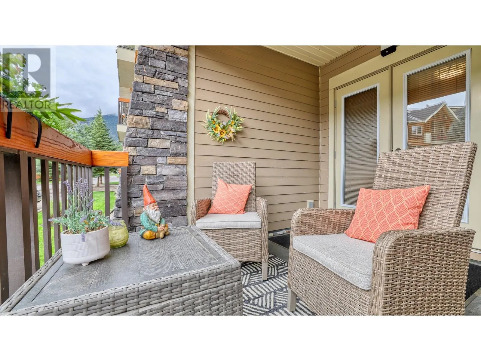 7495 COLUMBIA Avenue Unit# 2111