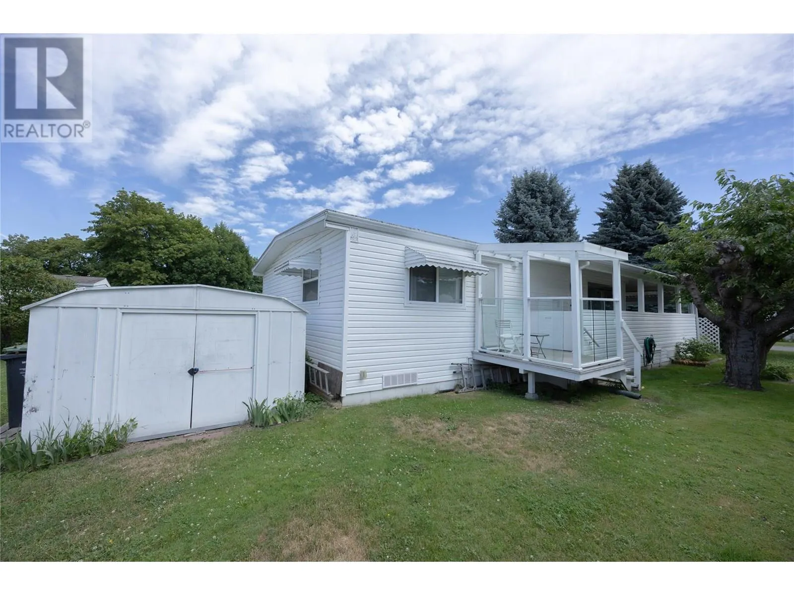 3535 Casorso Road Unit# 85