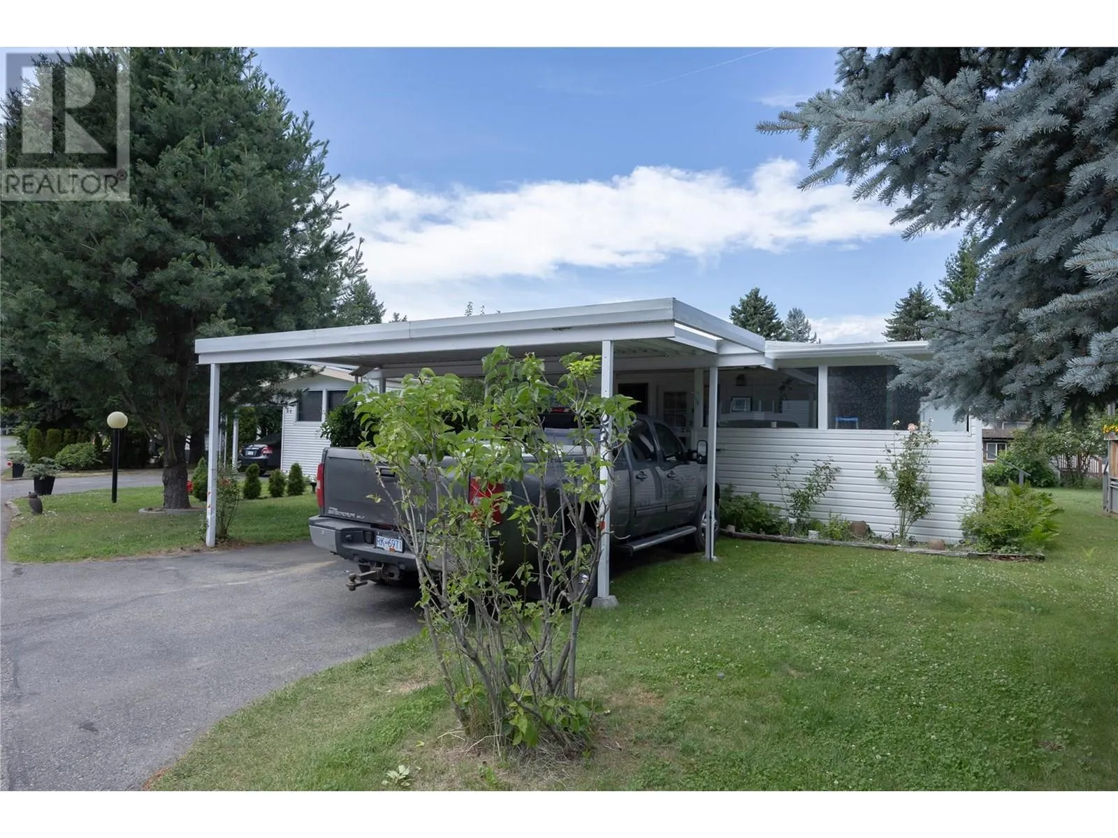 3535 Casorso Road Unit# 85