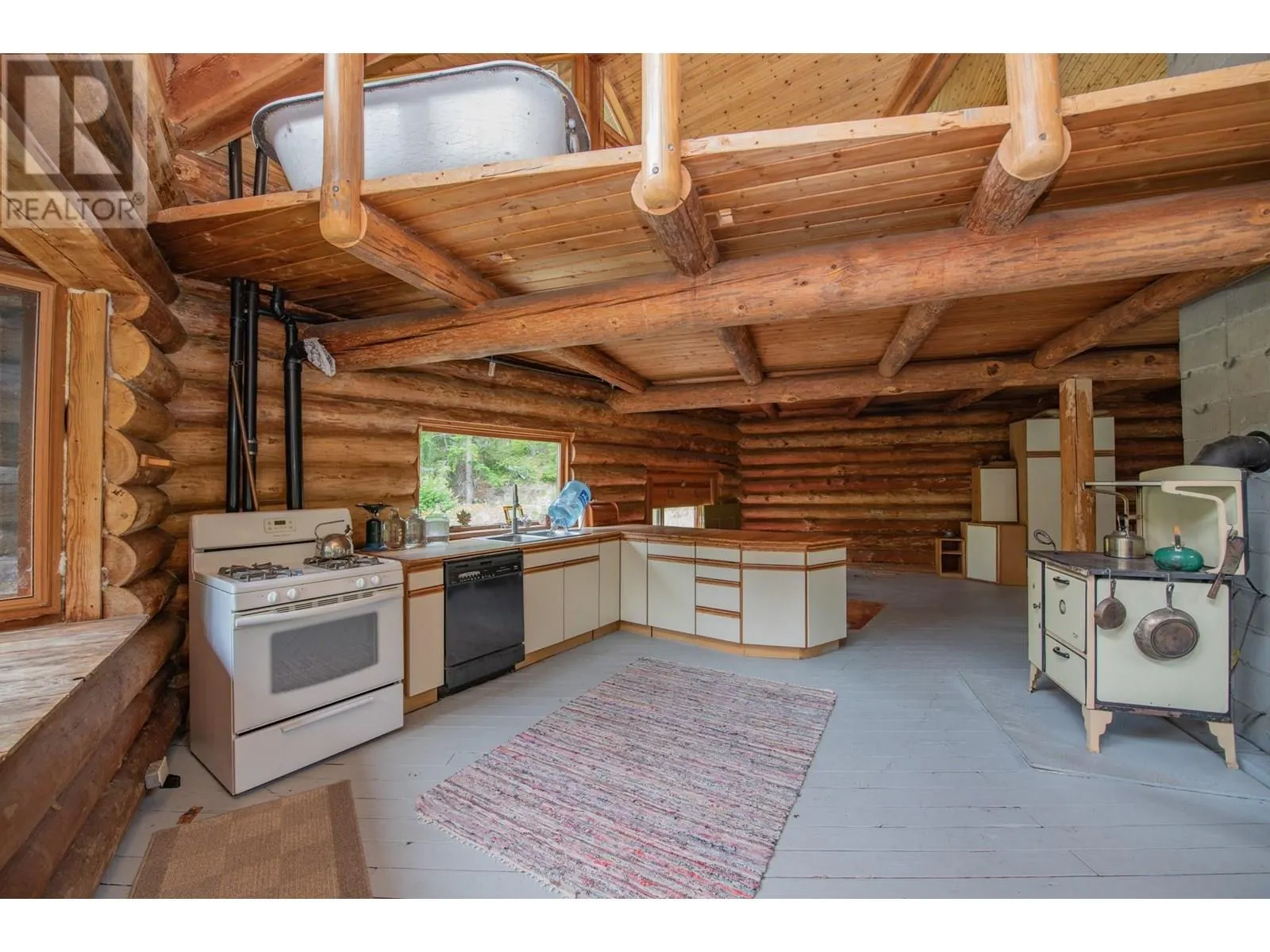 1136 Sugar Lake Road