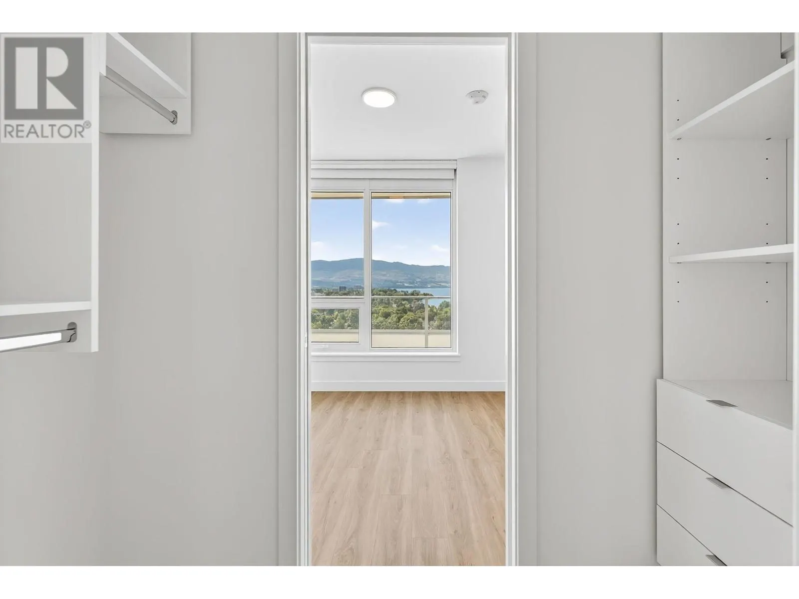 238 Leon Avenue Unit# 1505