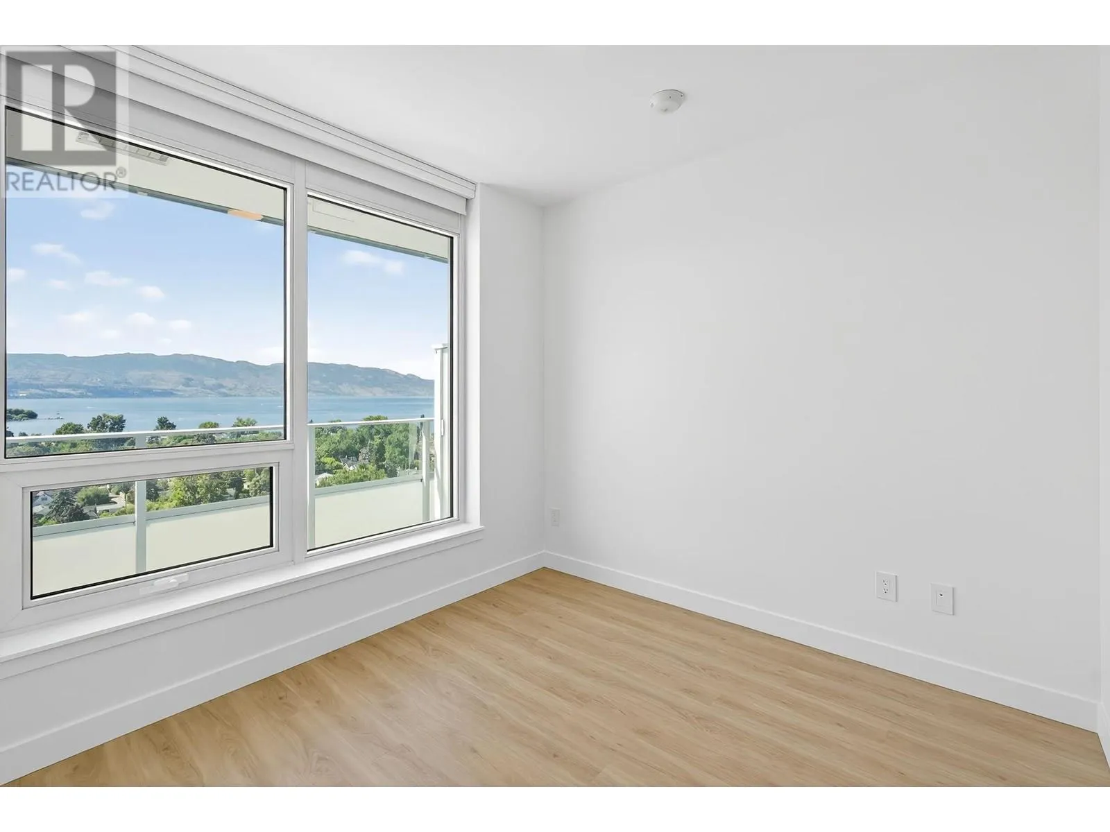 238 Leon Avenue Unit# 1505