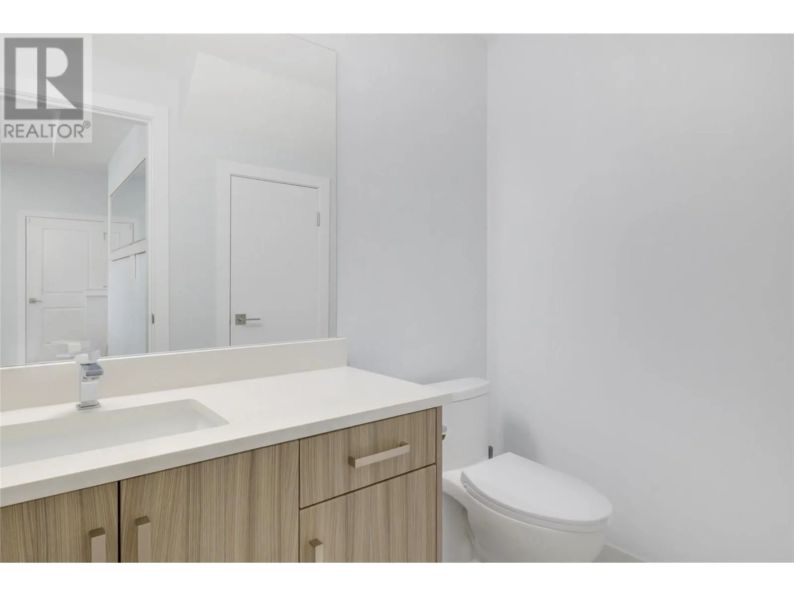 825 Cadder Avenue Unit# 3