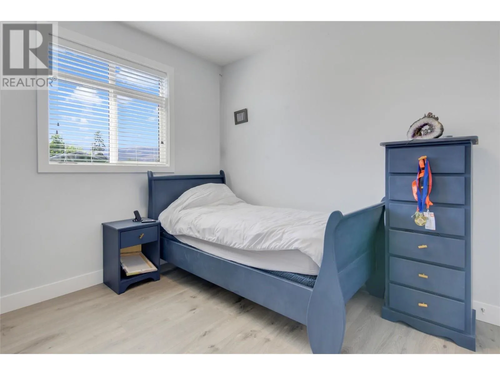 825 Cadder Avenue Unit# 3
