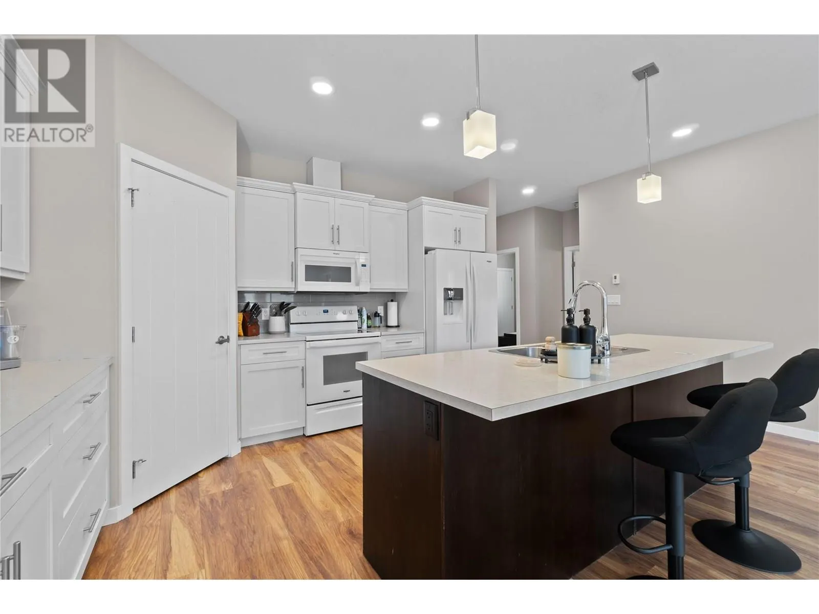 151 Beatty Avenue NW Unit# 6