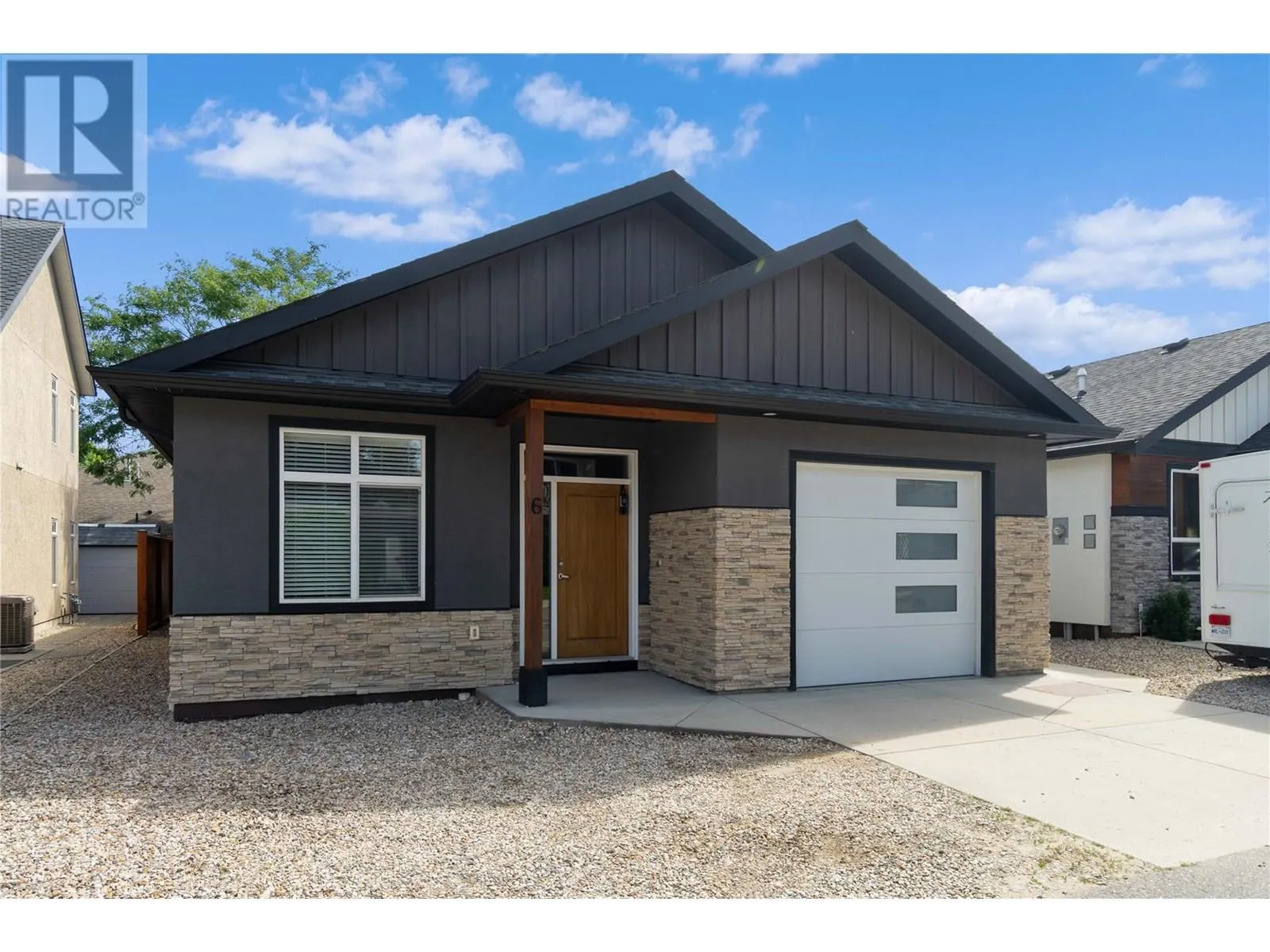 151 Beatty Avenue NW Unit# 6
