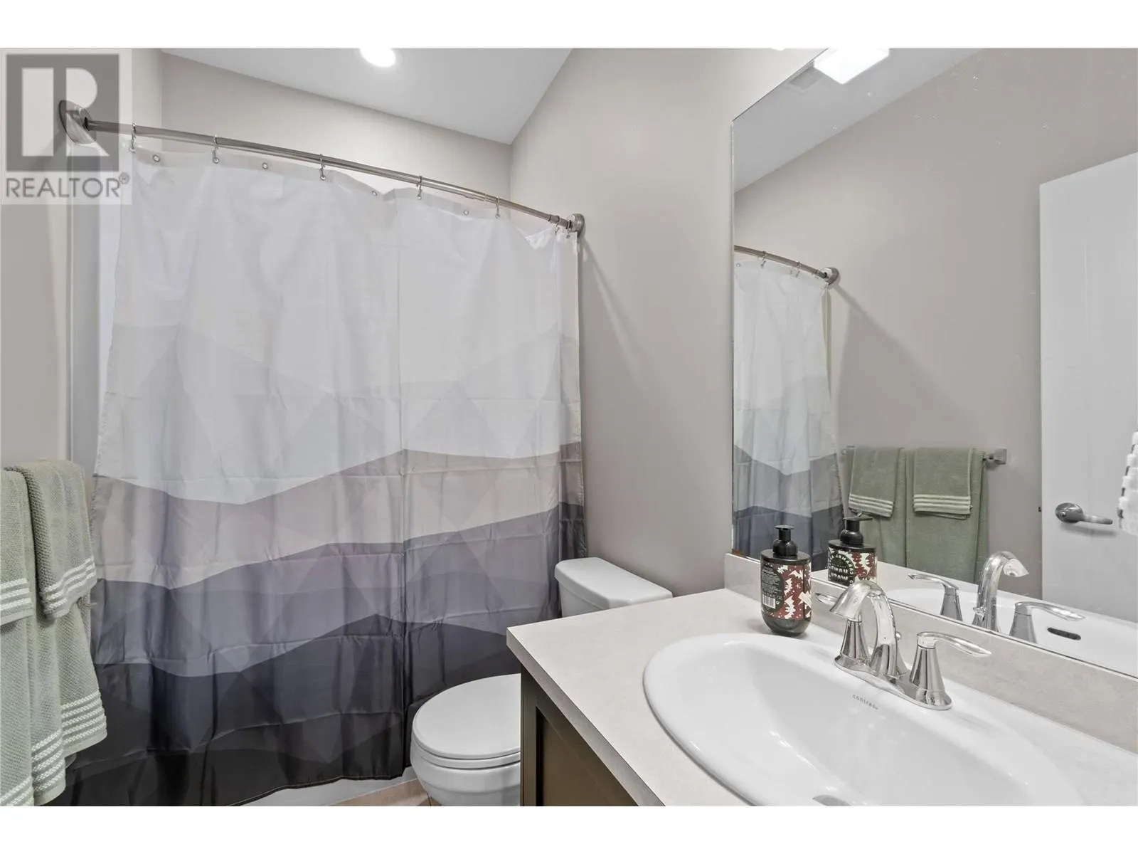 151 Beatty Avenue NW Unit# 6
