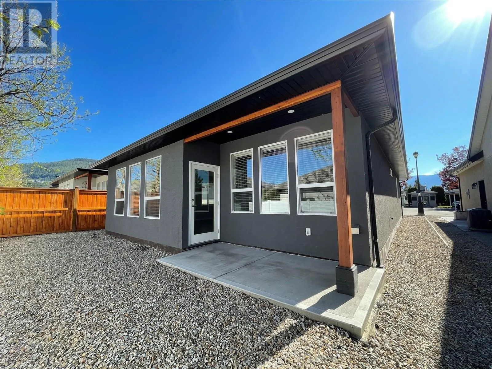 151 Beatty Avenue NW Unit# 6