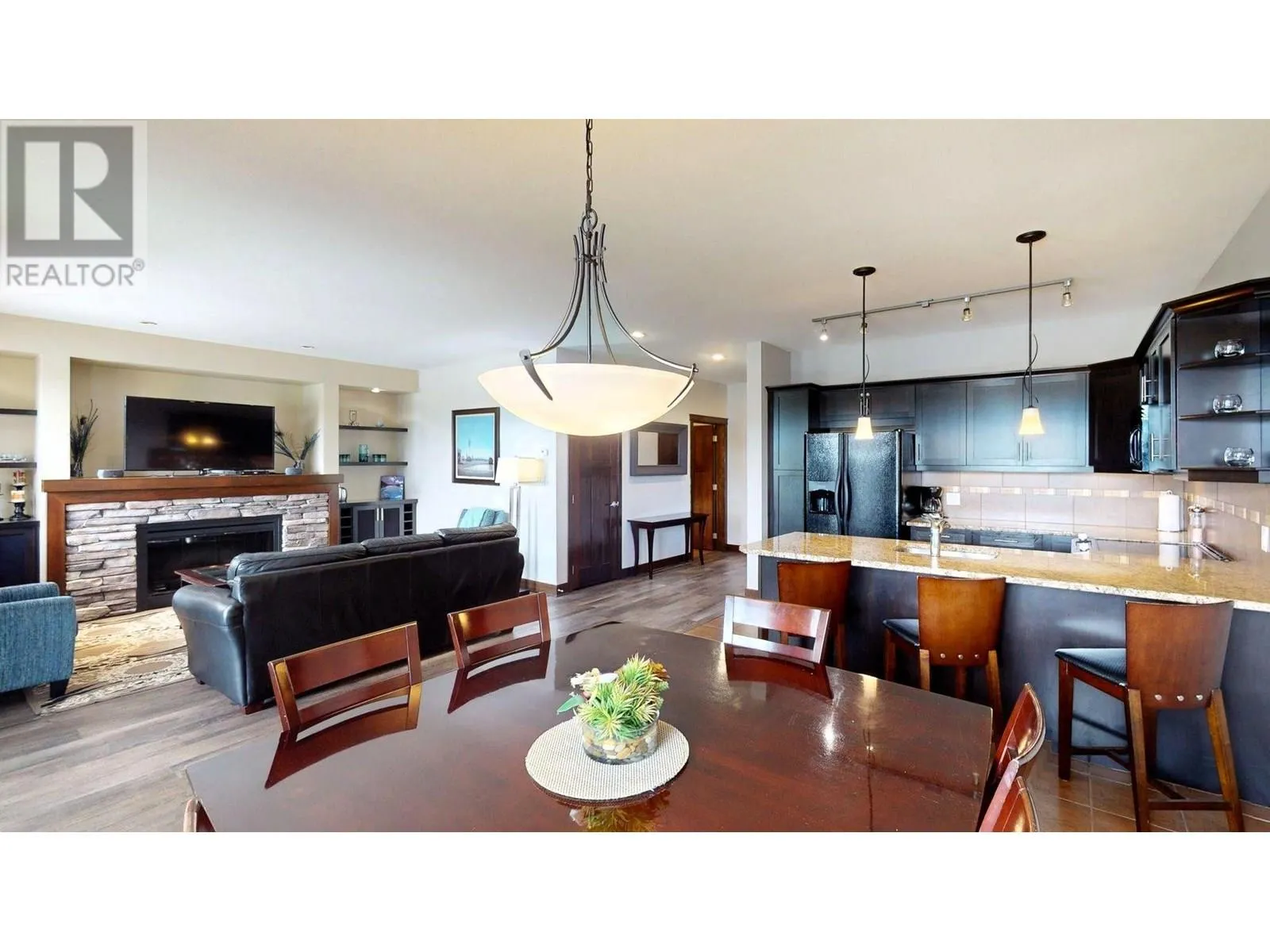 800 BIGHORN Boulevard Unit# 814 B