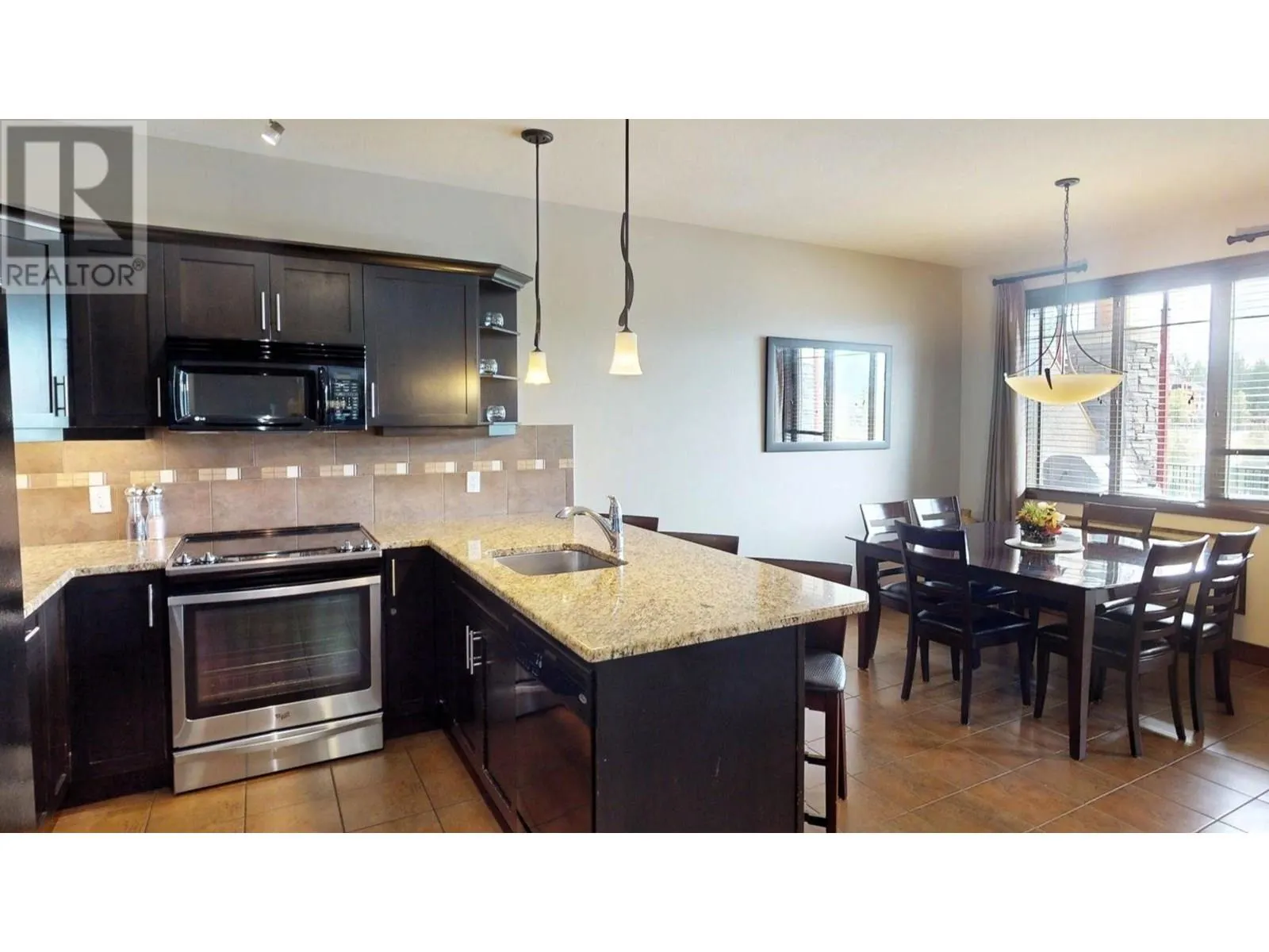 800 BIGHORN Boulevard Unit# 814 B
