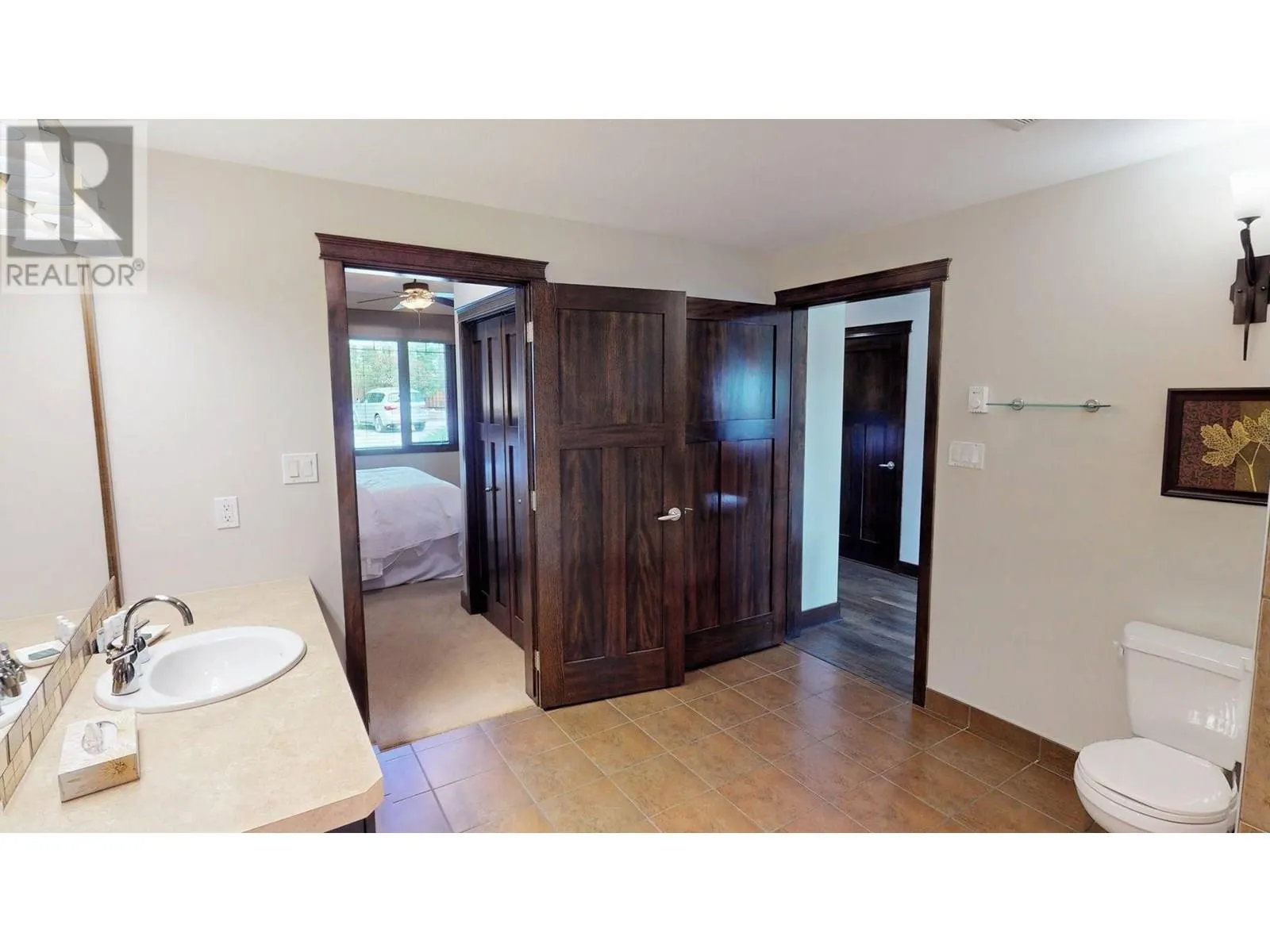 800 BIGHORN Boulevard Unit# 814 B