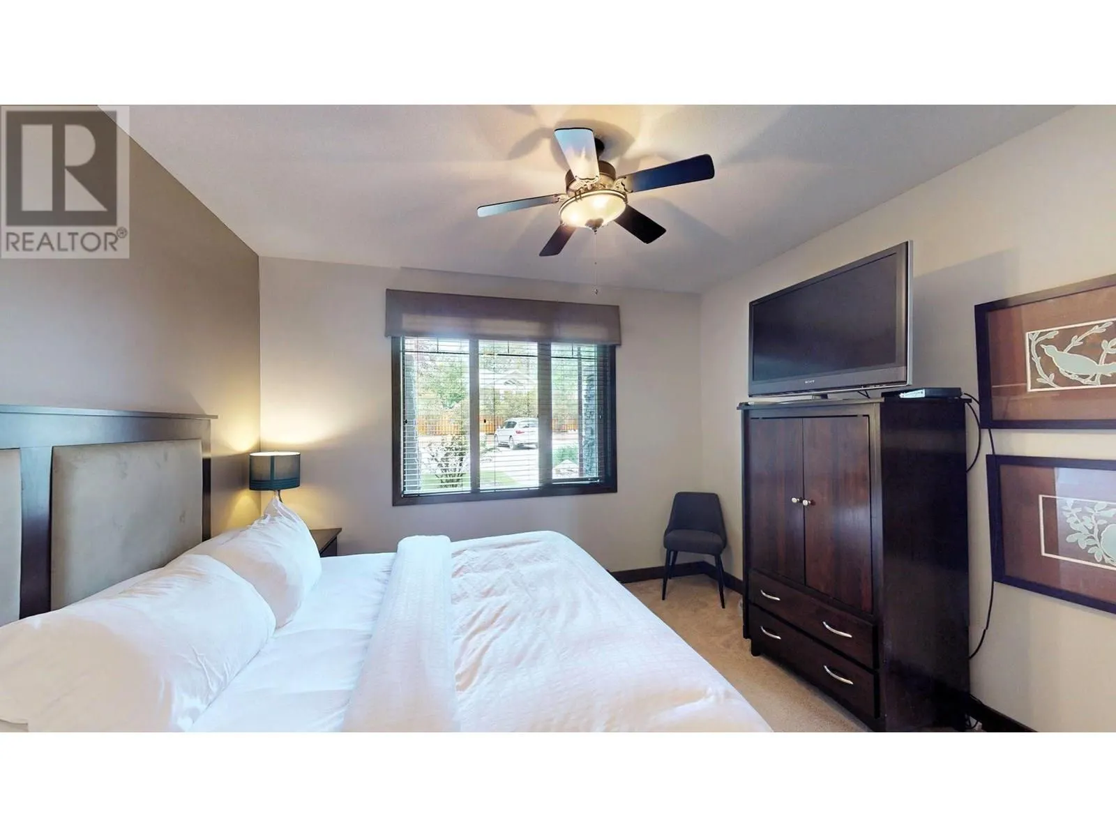800 BIGHORN Boulevard Unit# 814 B